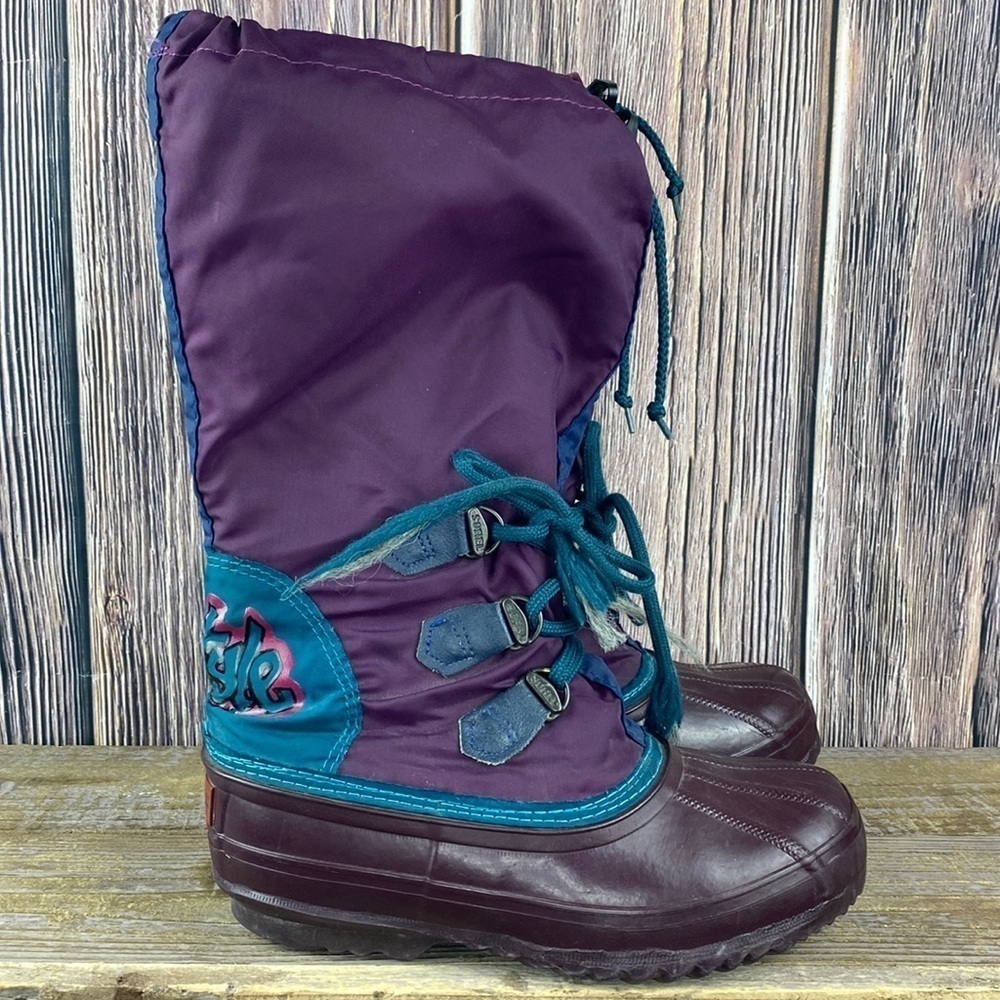 Vintage 90’s Woman’s Sorel Freestyle Purple & Blue Snow Boots- Size 6